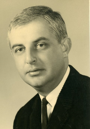 Raymond Dumas
